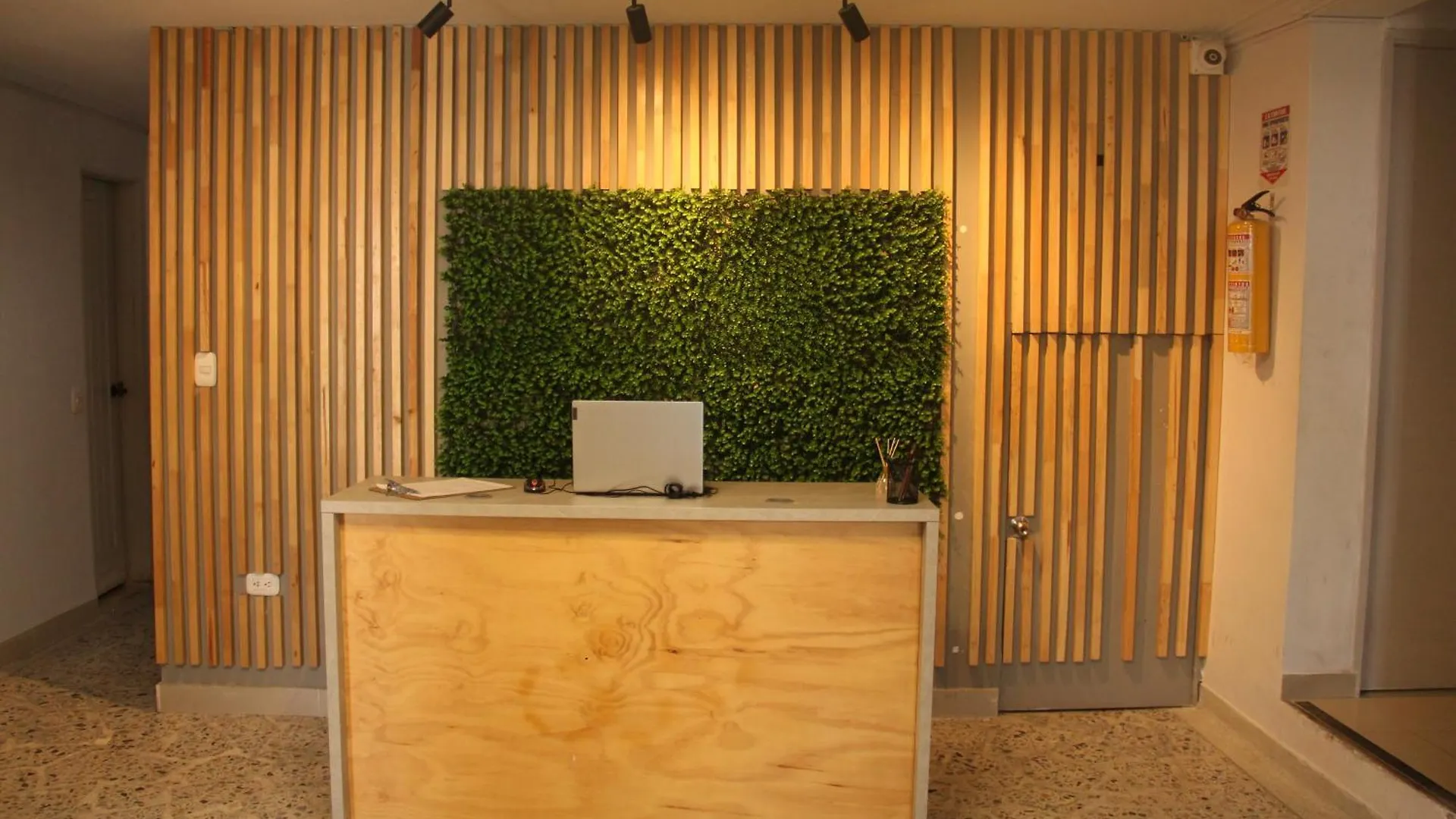 Hotel La Carpita Medellin 0*,